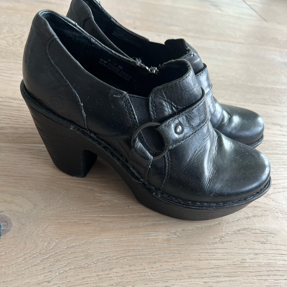 Platform shoes for women